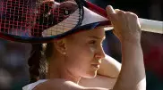 Соперница отказалась продолжать: Рыбакина досрочно вышла в 1/4 финала Уимблдона