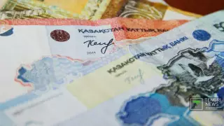 Подпись главы Нацбанка вернут на тенге