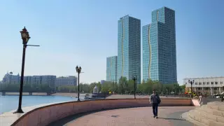 Токаев призвал уделить внимание правобережью в Астане