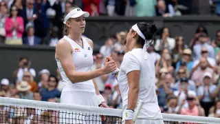 "Рада за родителей". Рыбакина высказалась о выступлении на Уимблдоне