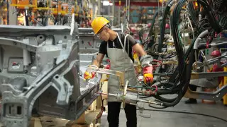 Новая образовательная стратегия Allur привлекает зарубежные университеты