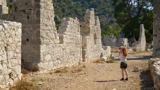 Названы турецкие курорты, где отдыхают местные