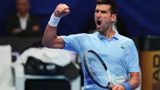 Новак Джокович стал первым финалистом "Уимблдона"