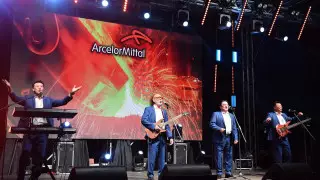 Как металлурги АО "АрселорМиттал Темиртау" отметили праздник