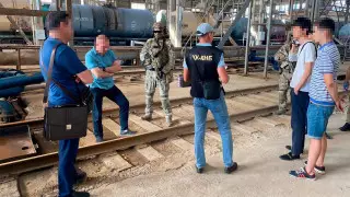 КНБ привлек спецназ: пресечен незаконный канал вывоза нефтепродуктов