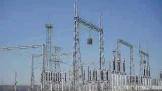 КЕGOC завершил строительно-монтажные работы на двух участках строящегося транзита 220 кВ в Западном регионе