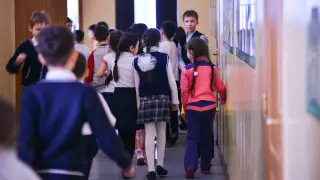 Как будут учиться школьники в предстоящем году, рассказал министр просвещения