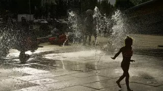 40-градусная жара и пыльные бури: погода в Казахстане на 27 июля