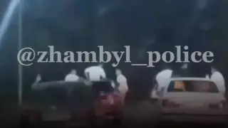 Водители свадебного кортежа попросили прощения у казахстанцев