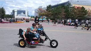 Акимат не может выгнать прокат машинок из центра Костаная