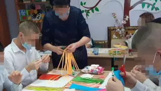 "Дезраствор перепутали с чаем" - родители выдвинули версию отравления в Караганде