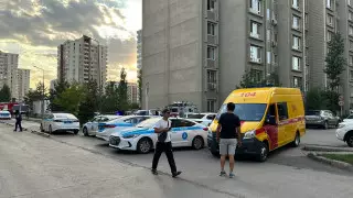 Врачи рассказали о состоянии пострадавших на пожаре в ЖК Алматы