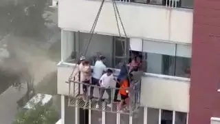 Пожар в ЖК Алматы: с какими травмами доставляли людей в больницы