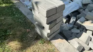 Алматинцев возмутила очередная замена брусчатки по Панфилова