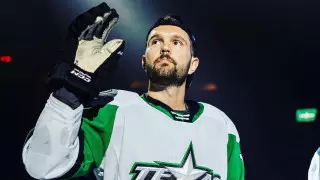 Известна “космическая“ зарплата нового нападающего “Барыса“ из США