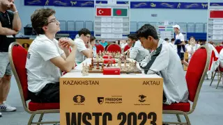 В Актау стартовал чемпионат мира по шахматам среди школьных команд