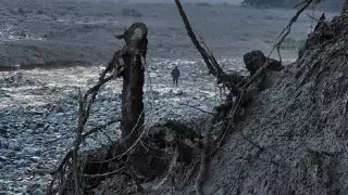 15 человек погибли при сходе крупного оползня на популярный курорт в Грузии