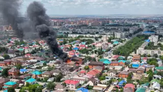 Столб черного дыма напугал жителей Актобе: эвакуированы 35 детей