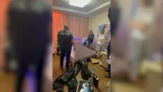 Порно-ОПГ в Казахстане: в полицию доставили 118 человек