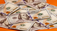 Курс доллара опустился до 445 тенге