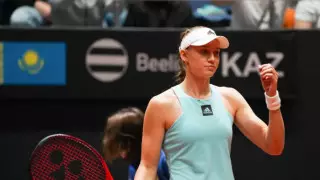 Неожиданным результатом завершился матч Елены Рыбакиной в полуфинале турнира в Монреале