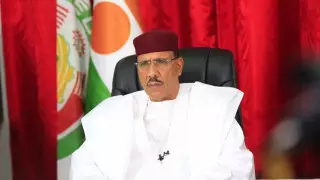 Экс-президента планируют судить за госизмену в Нигере