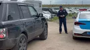 Lexus, Toyota Land Cruiser: У неплательщиков налогов забирают авто в Астане