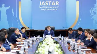 Как помогают молодежи в Шымкенте