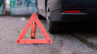 3-летний малыш попал под колеса Renault в Астане