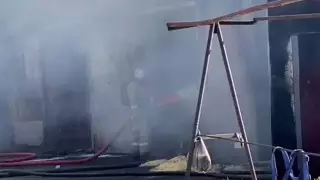 Четыре машины и СТО сгорели в Караганде