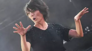 Певица Земфира извинилась перед казахстанцами