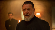 "Экзорцист Ватикана" с Расселом Кроу захватил лидерство на Netflix