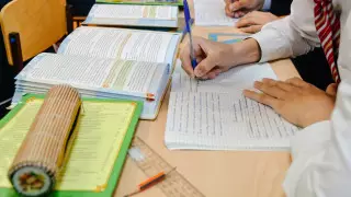 Заменят ли электронные учебники бумажные в казахстанских школах
