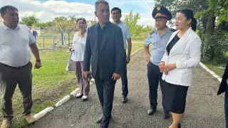 Аким Караганды отчитал ответственных за ремонтные работы лиц