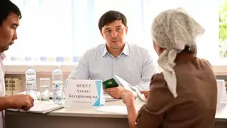 Аким Актобе провел встречу с жителями массивов Каргалы и Есет батыра