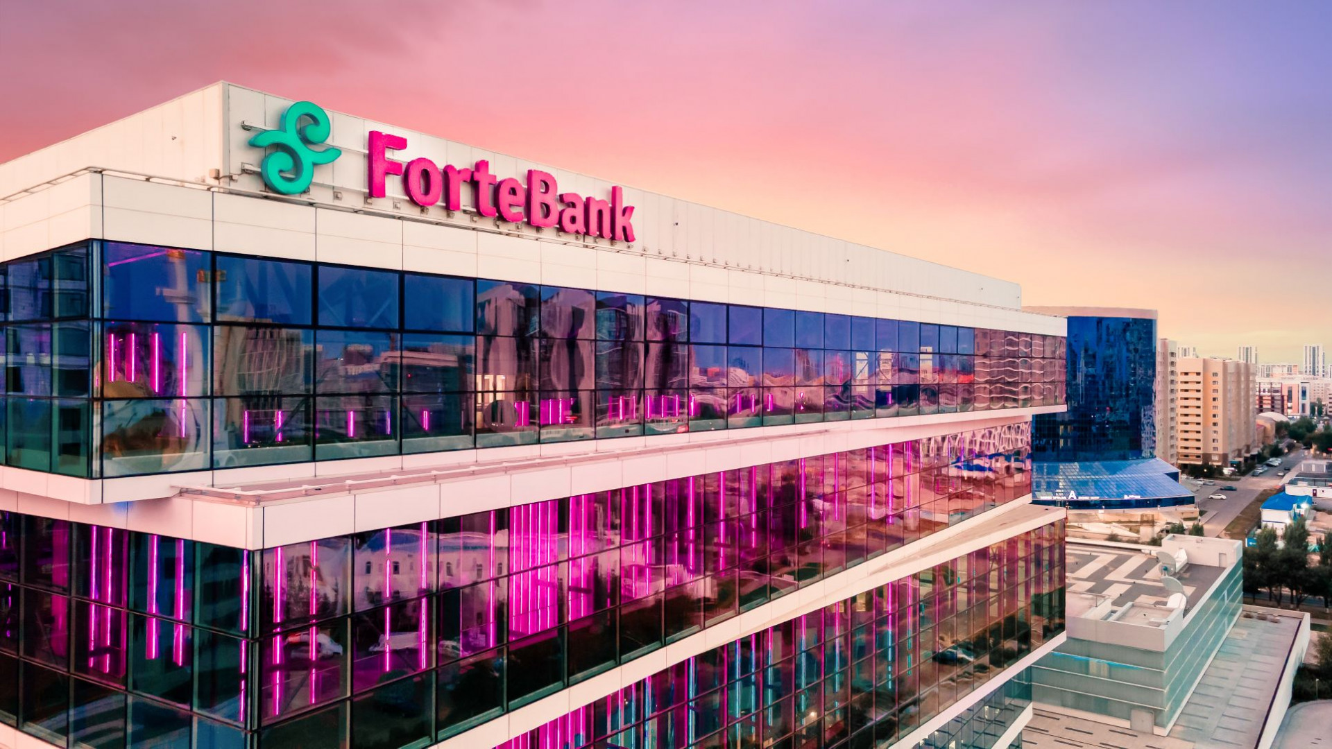 Fitch повысило кредитный рейтинг ForteBank до ”BB”: 04 сентября 2023 10:04  - новости на Tengrinews.kz