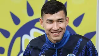 "Немного переплатили". Зайнутдинов пошутил о своем переходе в "Бешикташ"