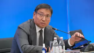 "Назовите фамилию". Досаев ответил на просьбу алматинцев запретить продажу подвалов в ЖК