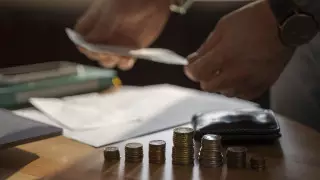 Ежедневно 100-150 казахстанцев признают банкротами - Минфин