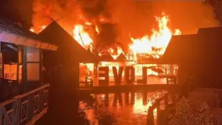 В Таиланде сгорела одна из главных достопримечательностей страны