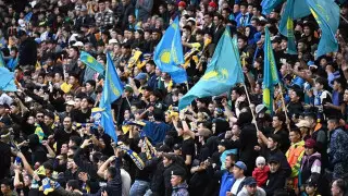 "Убрали мусор с трибун". Токаев поблагодарил болельщиков сборной Казахстана по футболу