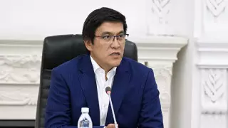 Кыргызские депутаты вновь потребовали отставки зампреда правительства