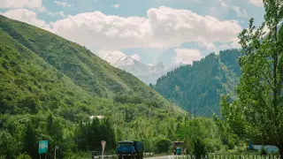 Незаконная стройка в горах Алматы: сколько объектов снесут