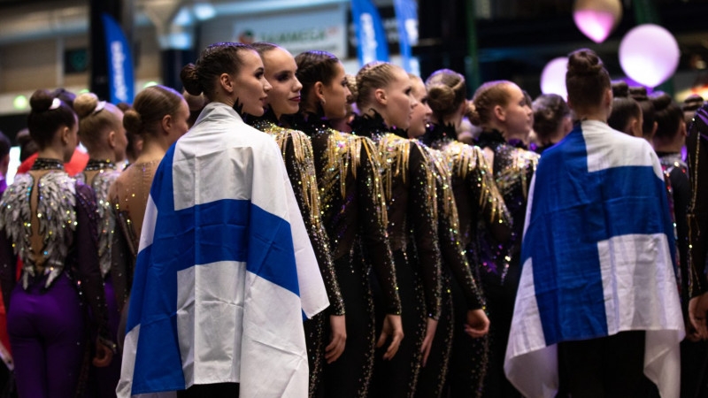 Сборная Финляндии по командной гимнастике. © voimistelu.fi