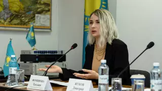 Посвященный проблемам курильщиков круглый стол прошел в Алматы