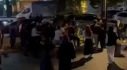 Массовая драка молодежи произошла в центральном районе Алматы