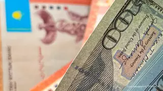 Сколько стоят доллар, евро и рубль в обменниках Казахстана