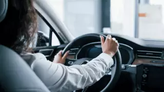 Села за руль пьяной? В суде рассказали подробности дела женщины-депутата из Актобе