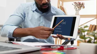 Преподавал английский язык в Жезказгане: гражданина Нигерии привлекли по статье