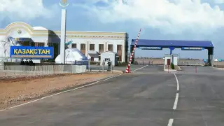 В КНБ сделали заявление о работе пунктов пропуска на границе с Россией